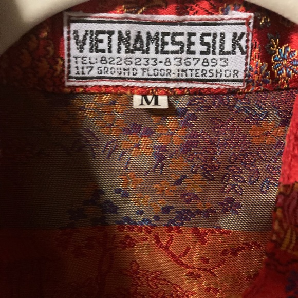 Vintage Vietnamese silk oriental blouse. Beautifully embroidered, Snap closure - Picture 6 of 6
